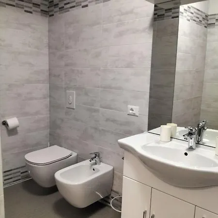 Attico Open Space - Piscina A 400 Mt 아파트