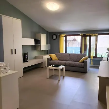 Attico Open Space - Piscina A 400 Mt 아파트 *